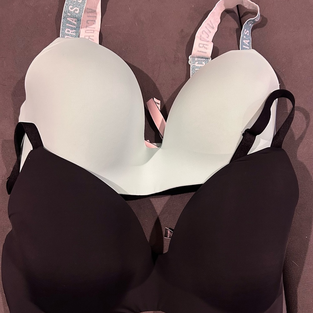 Victoria's Secret Black and Blue Bras (“T-shirt, lightly lined, wireless”)